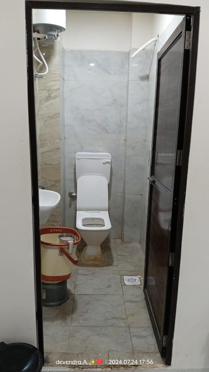 Hotel Ganga Sagar Ujjain Ngoại thất bức ảnh